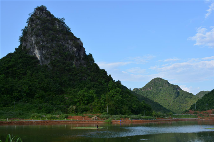 天鵝潭休閑養(yǎng)生基地一景。（通訊員供圖）.png