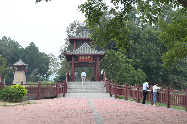 太平鎮(zhèn)面貌向美而行，群眾生活越來越舒適了。（清遠日報訊 特約通訊員張麗思 攝）.JPG